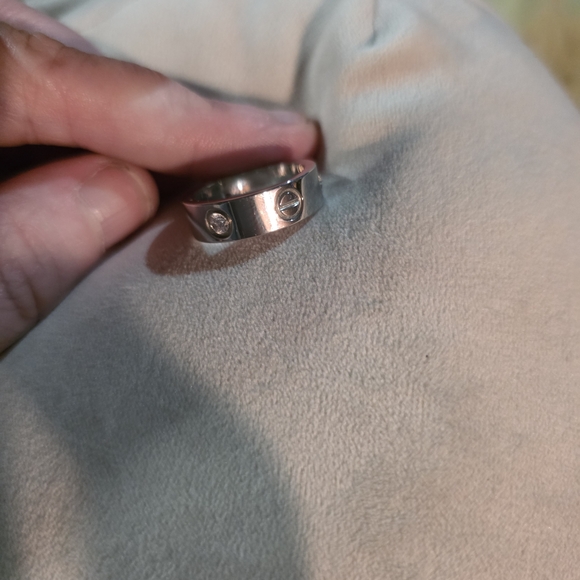 Silver Ring with Clear Gemstones - Picture 3 of 6